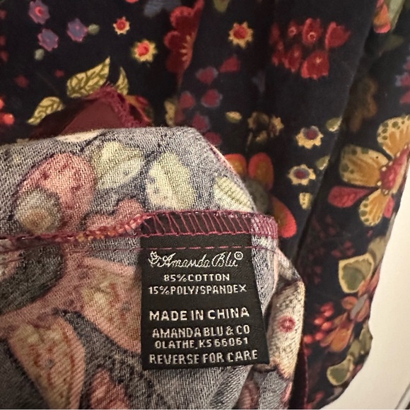 Amanda Blue Velvet Trimmed Shirt M - Picture 5 of 6